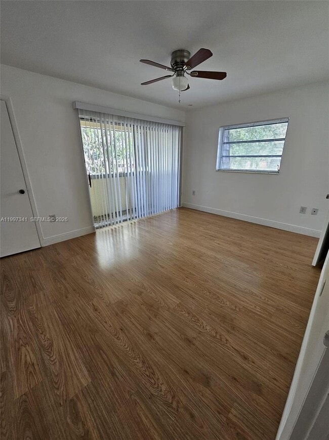 Building Photo - 8633 SW 137th Ave