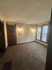 Building Photo - 1404 Highland Ave
