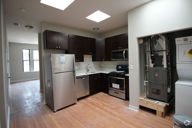 Building Photo - 4208 N Milwaukee Ave