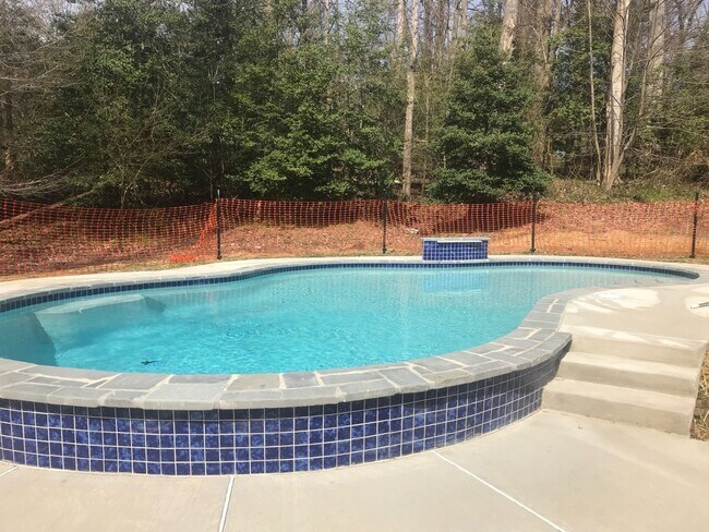 Building Photo - 5115 Irving St