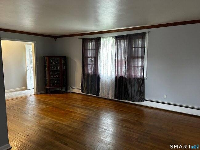 Building Photo - 87 Worcester Ave