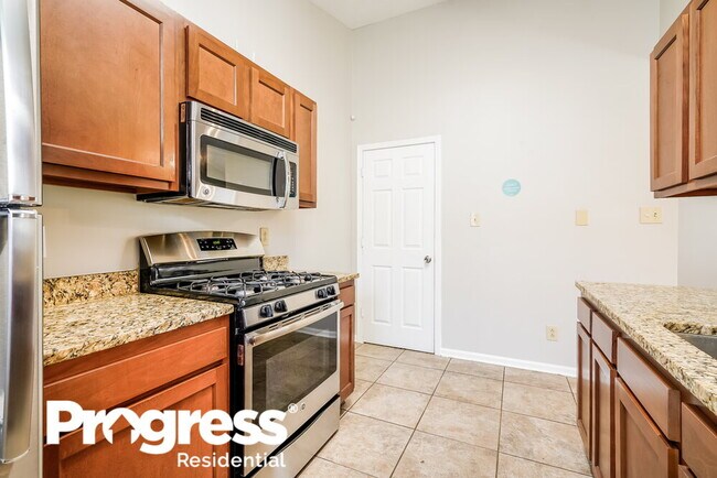 Building Photo - 451 Meadowlark Dr