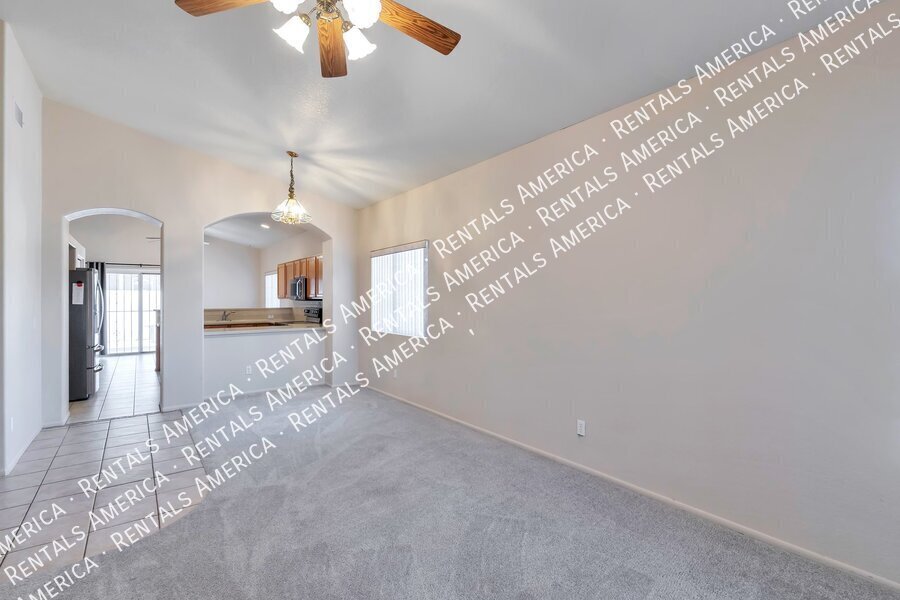 Building Photo - 9325 N Scarlet Canyon Dr