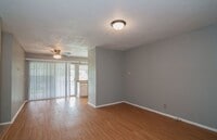 Building Photo - Cozy Remodeled House Near Downtown