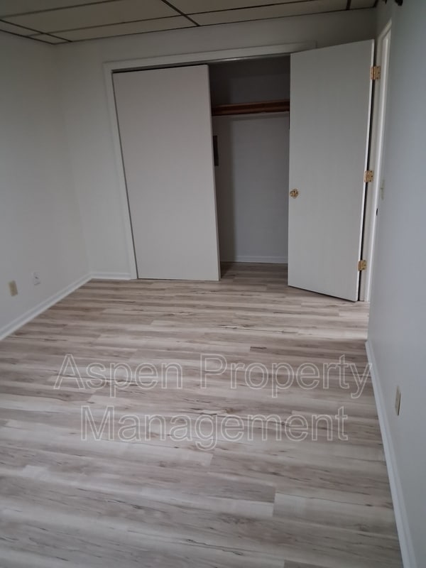 Building Photo - 12149 DMC Hwy 99