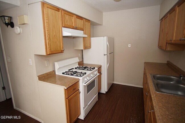 Building Photo - 114 Bauxite Ave
