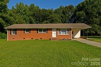 Building Photo - 1459 Legion Rd