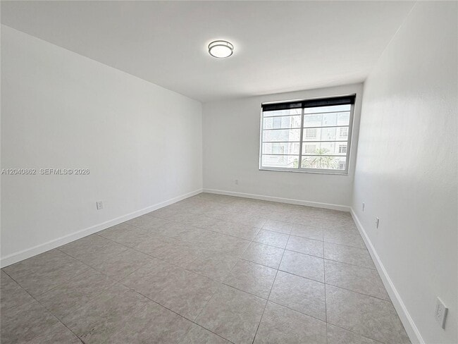 Building Photo - 1150 Euclid Ave