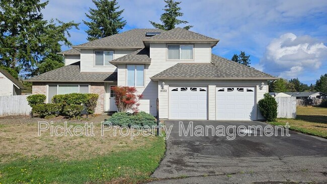 Building Photo - 6453 Grand Pine Loop NE