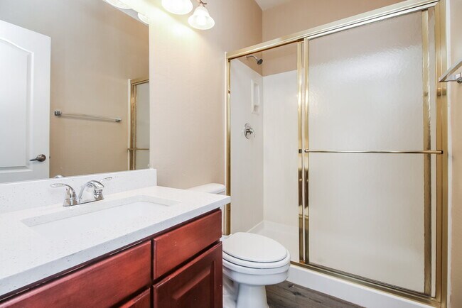 Building Photo - 1668 S Quartz St