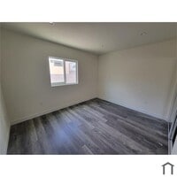 Building Photo - HOOPER