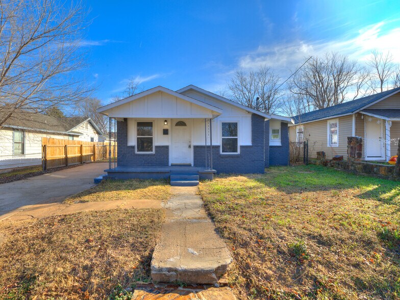 Building Photo - 453 S 50th West Ave