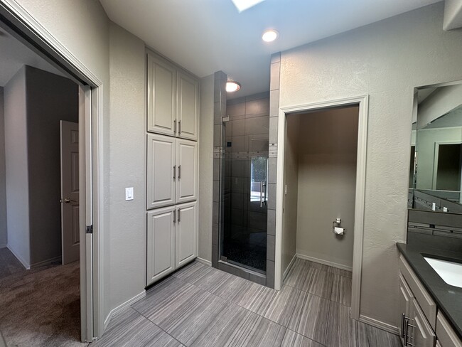 Building Photo - 3226 Chandler Egan Dr