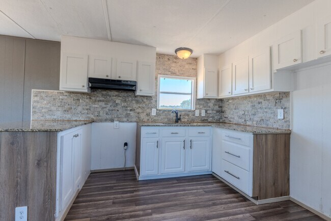 Building Photo - 125 Rd 5814