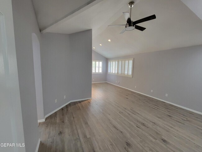 Building Photo - 1404 Black Ridge Dr