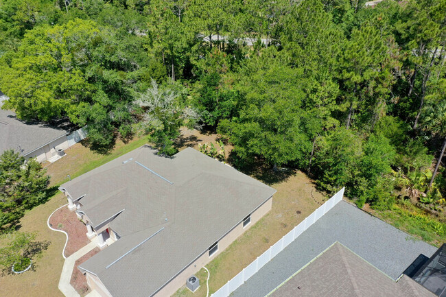 Building Photo - 96 Whispering Pine Dr