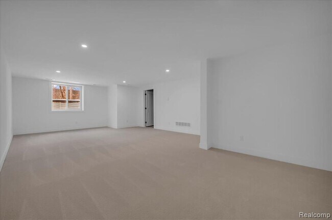 Building Photo - 10790 Barrett