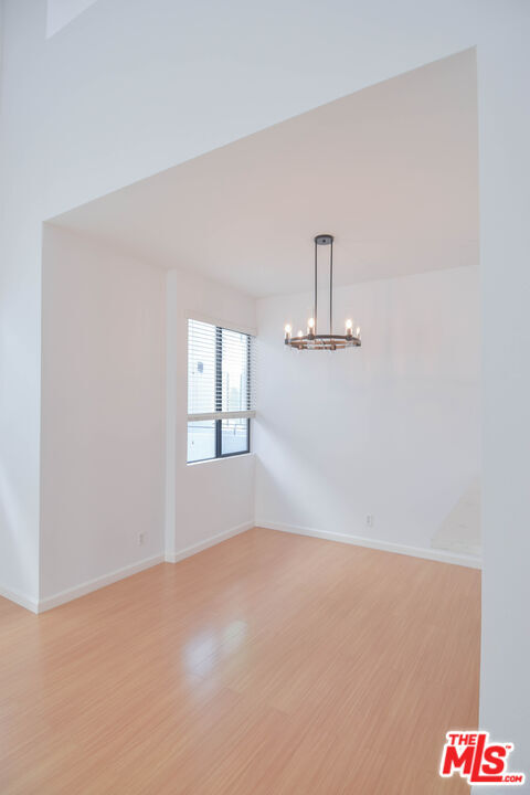 Building Photo - 1727-1727 Glendon Ave