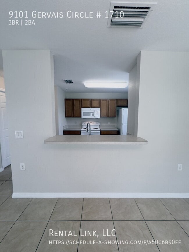 Building Photo - 9101 Gervais Cir