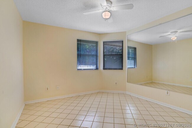 Building Photo - 1080 NW 19th Terrace