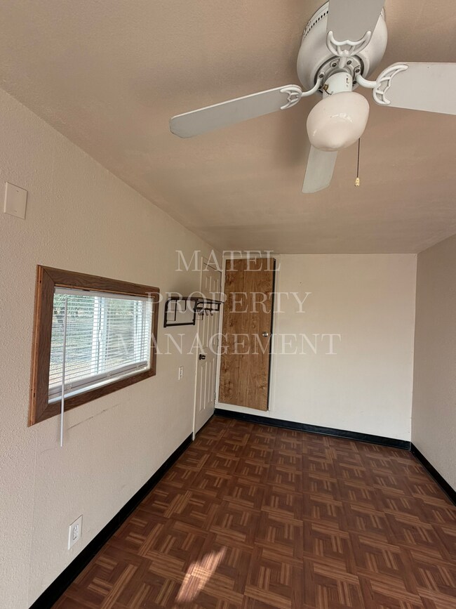 Building Photo - 2113 Illinois Ave