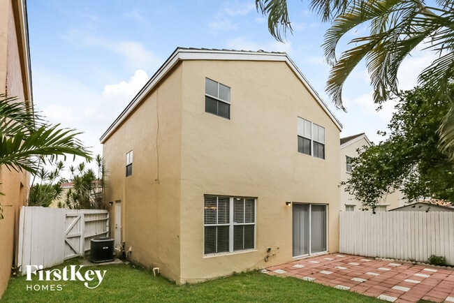 Building Photo - 3310 Indian Key Blvd