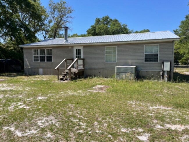 Building Photo - 85156 Terry Rd