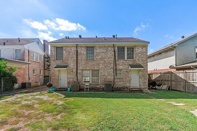 Building Photo - 5927 Lewis St