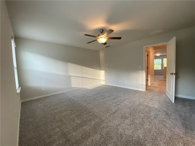 Building Photo - 234 Wells Cir