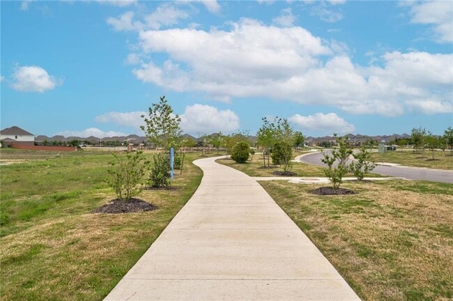 Building Photo - 806 Pepperbark Loop