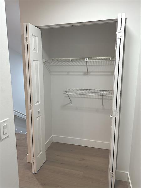 Building Photo - 5710 Coach House Cir