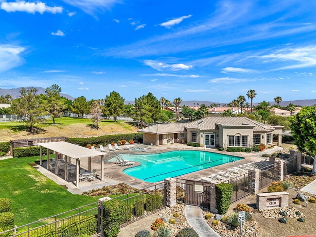 Building Photo - 79699 Carmel Valley Ave