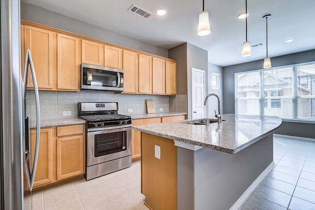 Building Photo - 9312 Bauer Vista Dr