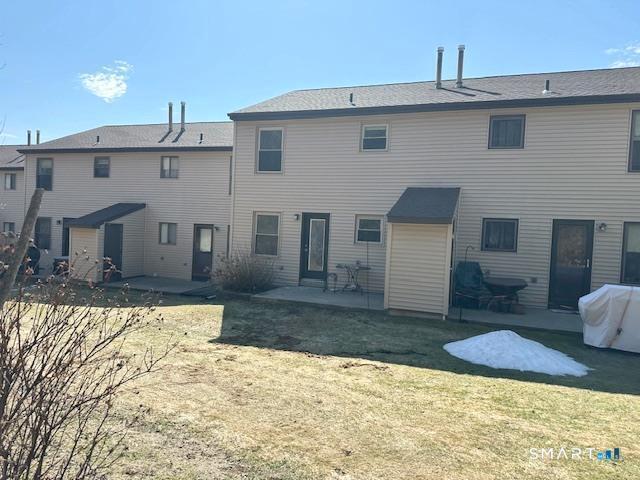 Building Photo - 97 Country Hill Rd