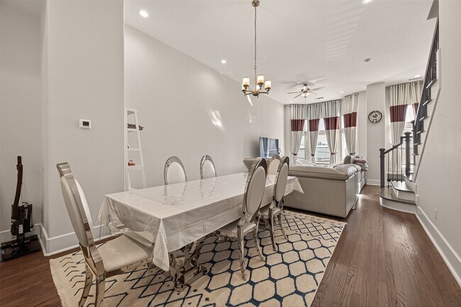 Building Photo - 2020 McGowen St