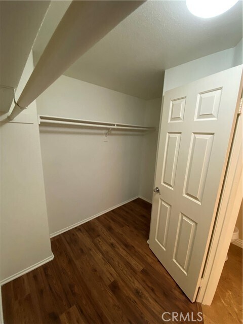 Building Photo - 1121 S Positano Ave