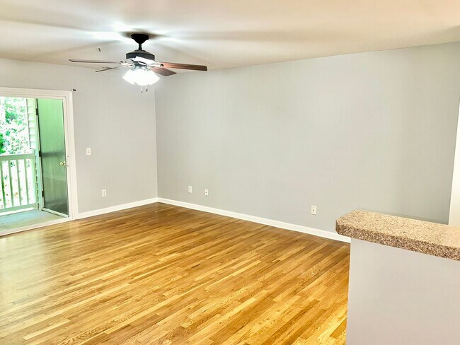 Building Photo - 2800 Trailwood Pines Ln