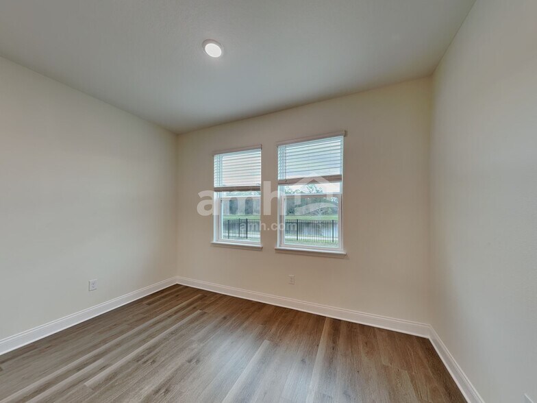 Building Photo - 2543 Feather Crst Dr