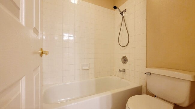 Building Photo - 7524 Holloran Ct