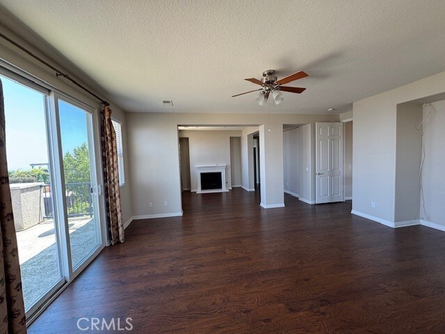 Building Photo - 16034 Skyridge Dr