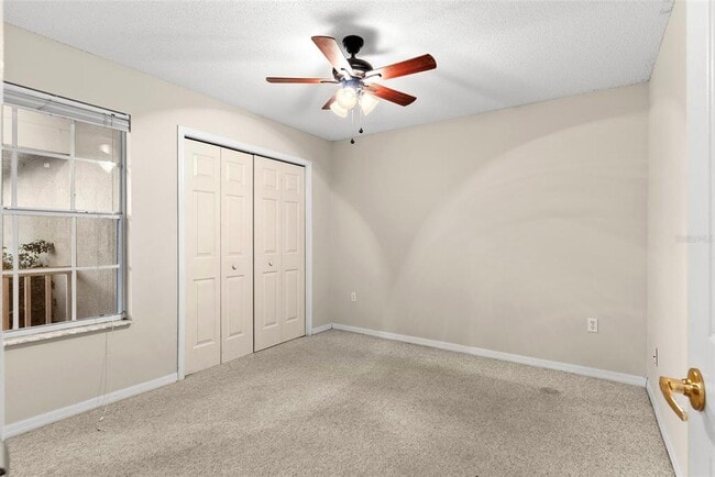 Building Photo - 212 Bent Oak Loop