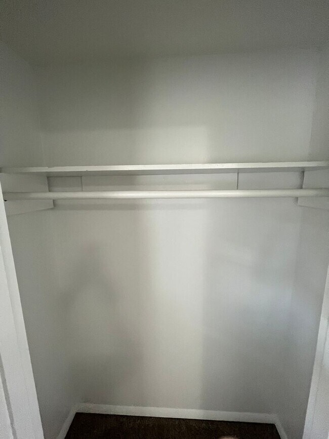 Building Photo - Parkland Duplex