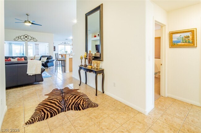 Building Photo - 10916 Bandol Pl