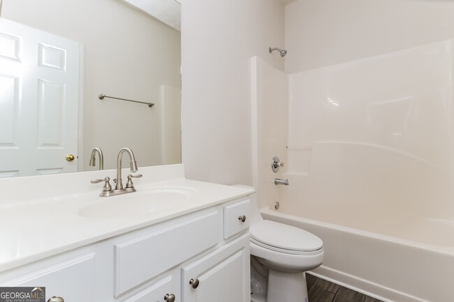 Building Photo - 1213 Winwood Dr