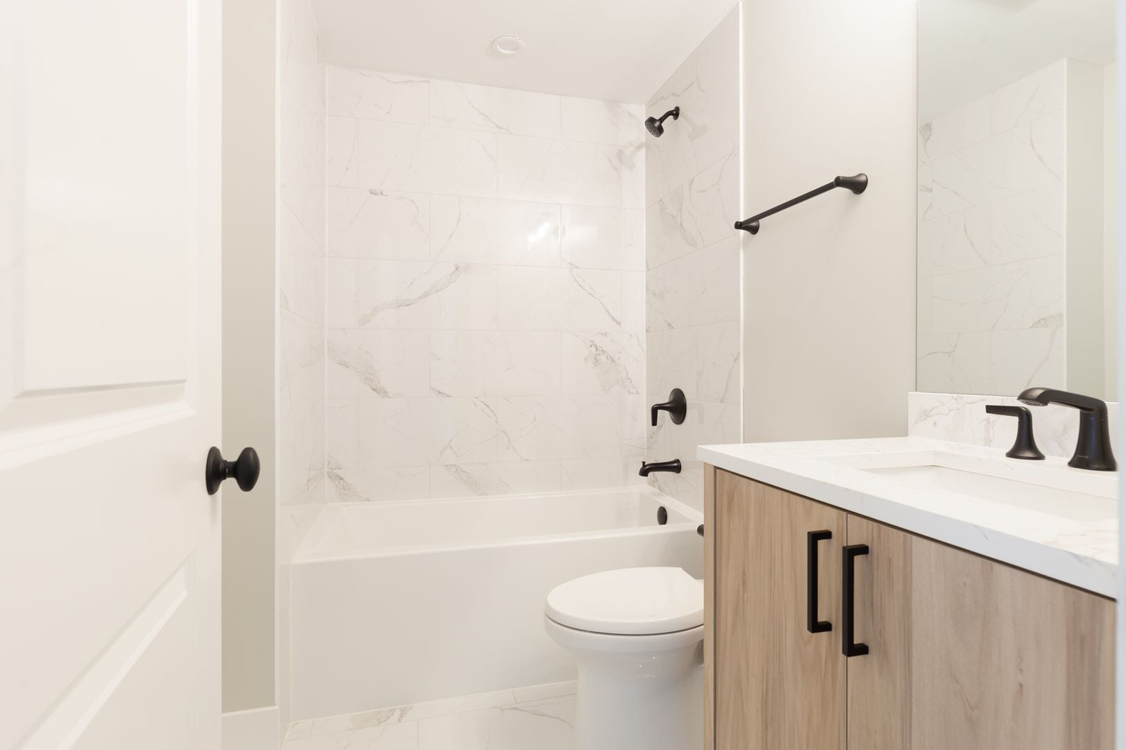 Building Photo - 2757 W Logan Blvd