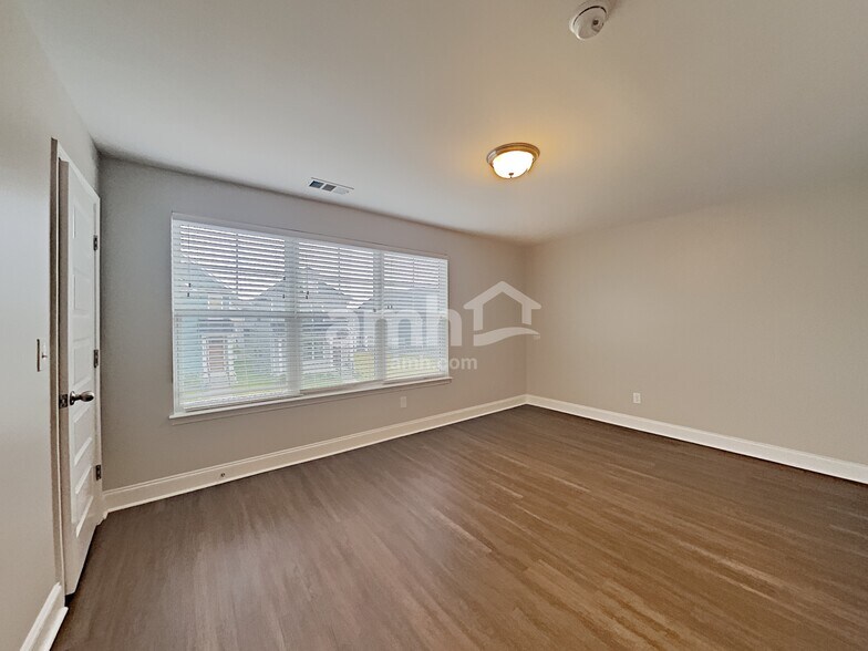 Building Photo - 5236 Tupelo St