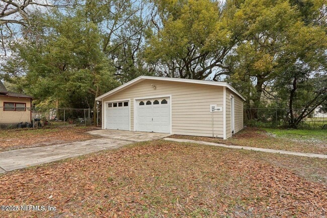 Building Photo - 2959 Fitzgerald St