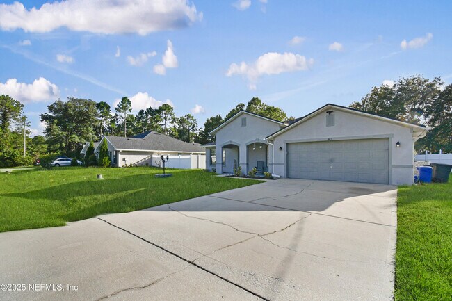 Building Photo - 43 Lindsay Dr