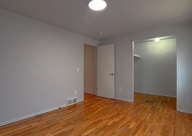 Bedroom - Carolina Flatz