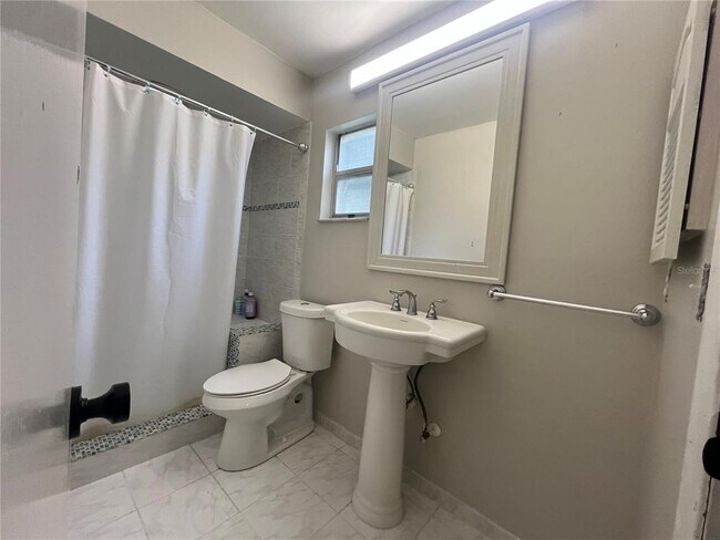 Building Photo - 12908 Leadwood Dr